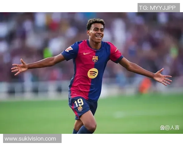 足球球星学历揭秘他们在绿茵场外的人生道路与教育背景